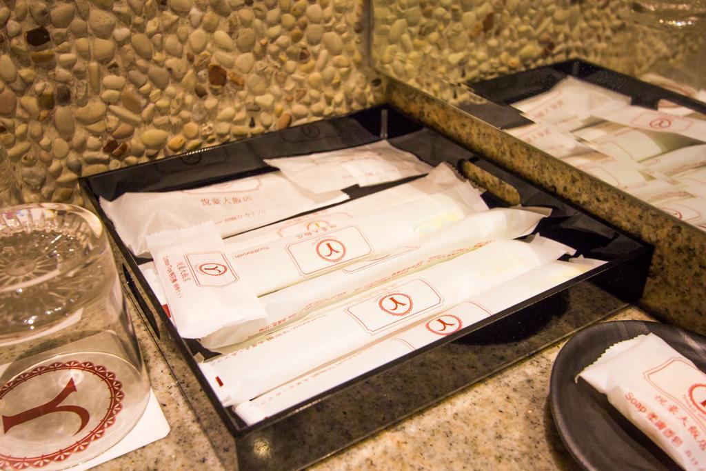 Yuhao Hotel - Hsinchu Branch Luaran gambar